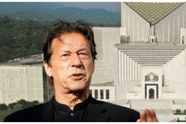 Supreme Court grants bail to Imran in 8 May 9 riots cases